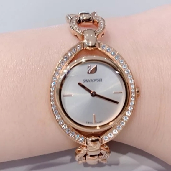 Watch - Picture 3 of 4